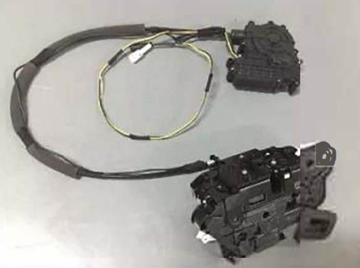 Монтаж доводчика двери DA02-501, шаг 12: Соберите замок.